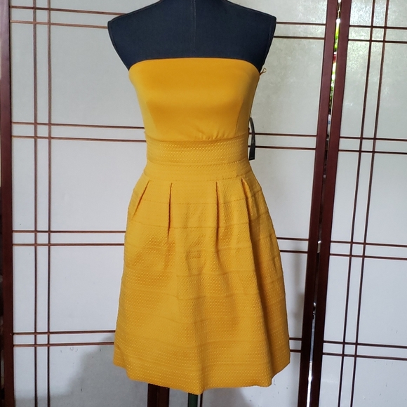 New York and Company mini dresses - Picture 1 of 5